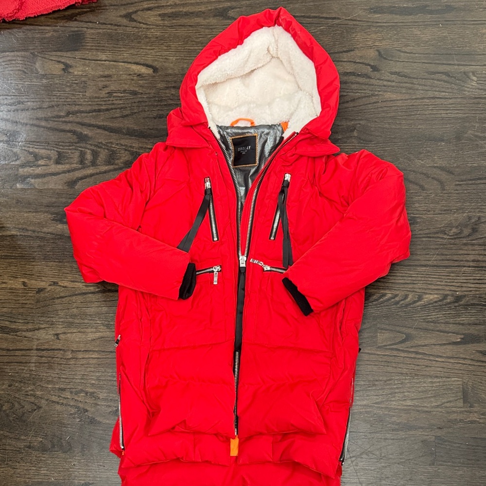 Orolay Red Hooded Coat with Zipper Details